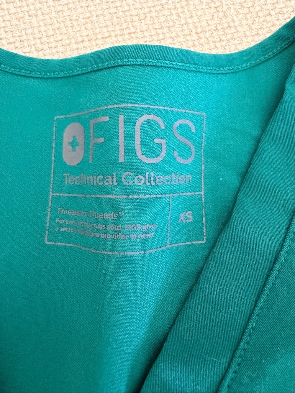 Figs Catarina Women's Scrub Top in Forest Green - Picture 3 of 4